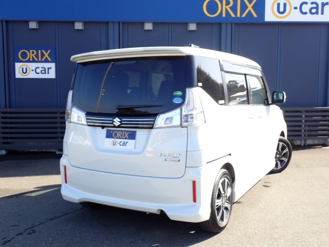 �����r���[�̉摜�ɂȂ�܂��B�I���b�N�X�F�蒆�ÎԂɂ́A���w��������S���Ă���肢���������߂ɁA�Ǝ��̢�I���b�N�X�F�蒆�Îԕۏأ�����t�����Ă��܂��B