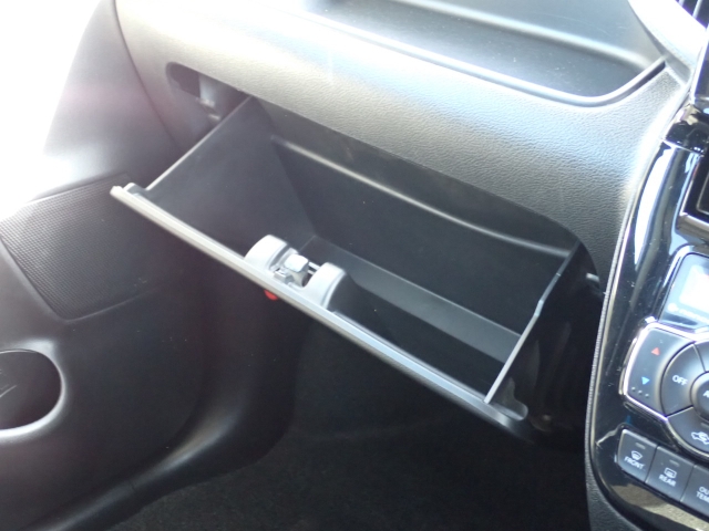 ���[�����Ղ�O���[�u�{�b�N�X�B