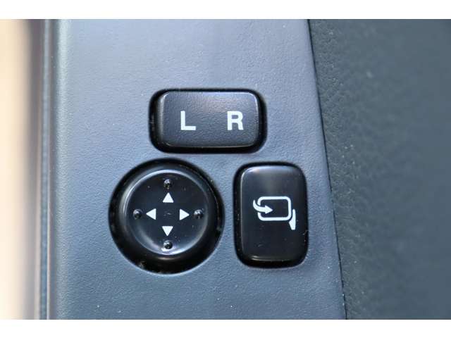 �d���i�[�~���[