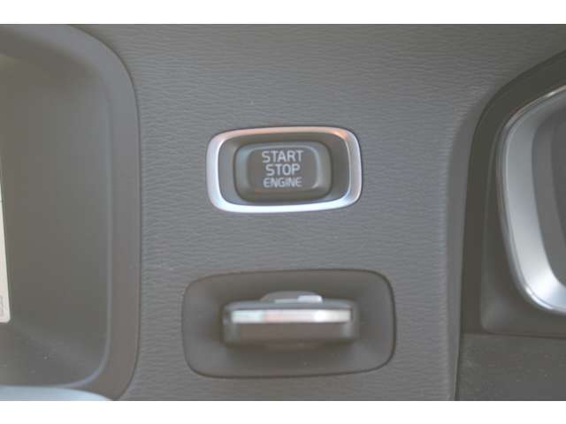 �֗��Ɏg����l�ɔz���������[�X�y�[�X��K