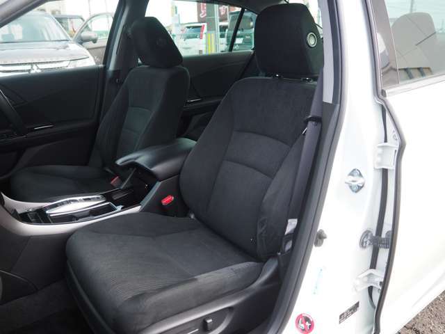 �V�[�g�Ƀ_���[�W��򉻂͏��Ȃ��A�ǍD�ȃR