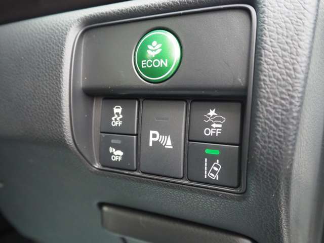 �z���_�Z���V���O���ځI�Փˌy���@�\��딭