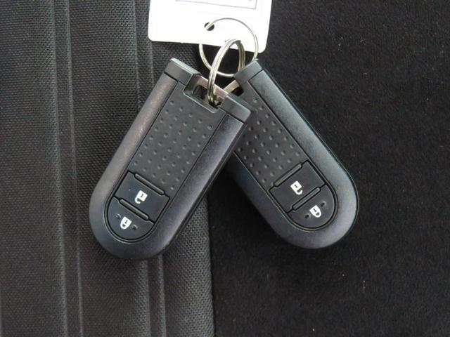 �d�q�L�[���|�P�b�g��J�o���ɓ���Ă��邾���ŁA�h�A�̊J���E�{�����s���܂��B�ו�������Ă��Ă����N���N�J�ł��B�G���W���n�����s���܂��B