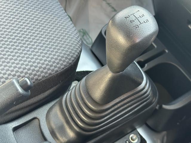 �ԗ��̏ڍׂ��Ԃɕt���܂��Ă̓X�^�b�t�܂ł��C�y�ɂ��₢���킹���������B