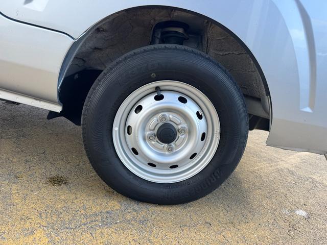 �ԗ��̏ڍׂ��Ԃɕt���܂��Ă̓X�^�b�t�܂ł��C�y�ɂ��₢���킹���������B