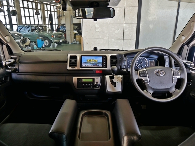 �g���^�����ȈՃA�[�����X�g