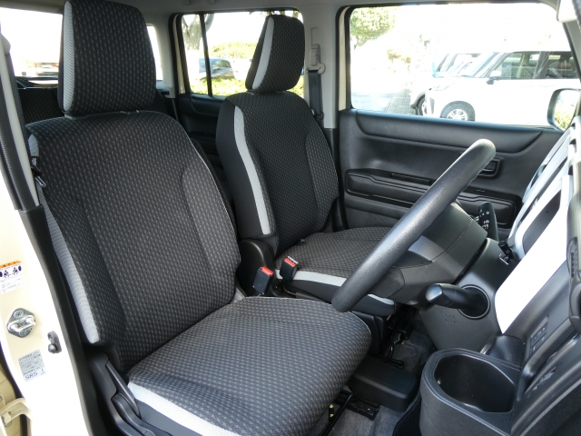 �V�[�g��ԗǍD�ł�