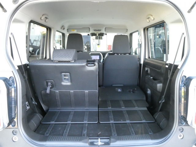 �Б����|�������������\�ŁA�l�Ƃ��ו��������Ɏԍډ\�ł�