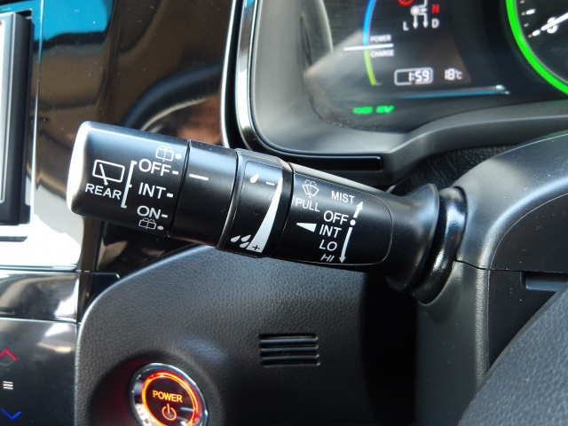 �I���b�N�X�t�|����������X�ւ̂��₢���킹�́A�s�d�k�F�O�Q�V�|�R�W�W�|�W�R�R�U�܂ł��C�y�ɂǂ����I�i�c�Ǝ��ԁF10���`�P�X���@���j��x�j