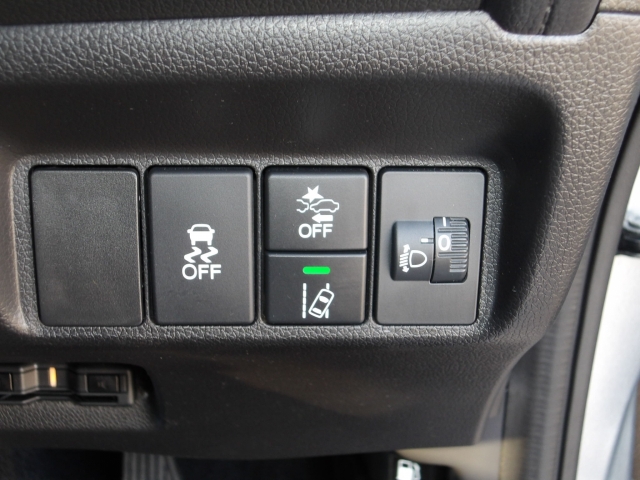 �I���b�N�X�t�|����������X�ւ̂��₢���킹�́A�s�d�k�F�O�Q�V�|�R�W�W�|�W�R�R�U�܂ł��C�y�ɂǂ����I�i�c�Ǝ��ԁF10���`�P�X���@���j��x�j