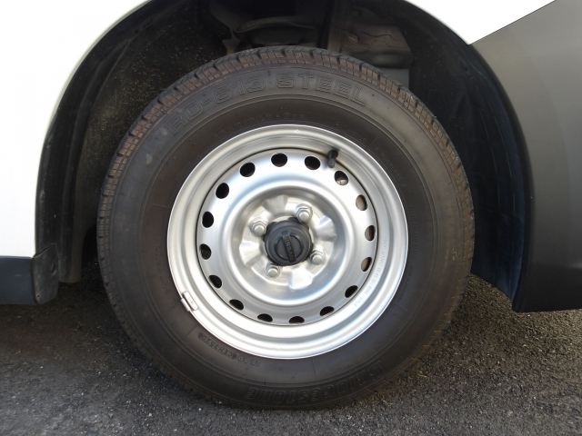 �I���b�N�X�t�|����������X�ւ̂��₢���킹�́A�s�d�k�F�O�Q�V�|�R�W�W�|�W�R�R�U�܂ł��C�y�ɂǂ����I�i�c�Ǝ��ԁF10���`�P�X���@���j��x�j