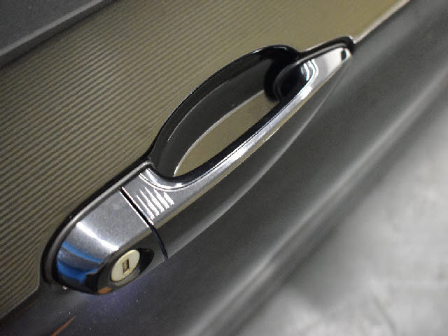 �S�ԓX���ɂēW�����I���z��������Ό��Ԋm�F���\�ł��B���C�y�ɂ��z�����������܂��B���X�^�b�t���ׂ��������������Ē����܂��̂ŗA���Ԃɂ��s����������ł����S�ł��B