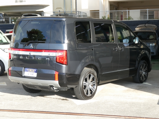 �I�v�V�������t���⃍�[���\�����݂Ȃǂ������Ă���܂��B���C�y�ɂ����k����������