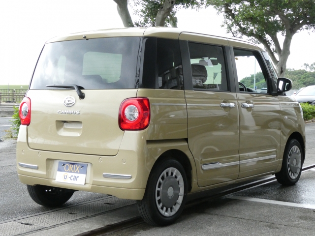 �I�v�V�������t���⃍�[���\�����݂Ȃǂ������Ă���܂��B���C�y�ɂ����k����������