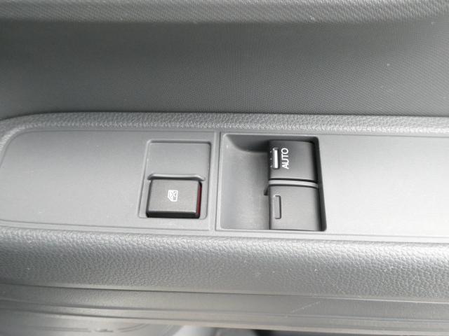 �t�����g�̂݃p���[�E�B���h