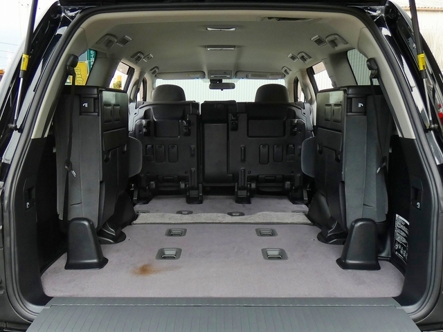 �T�[�h�V�[�g�����E�ɒ��ˏグ��΁A����ɍL���X�y�[�X���ł��܂�����?