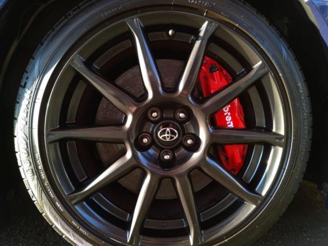 �u�����{�L�����p�[���f����z�C�[���f�U�C���ł��ˁI