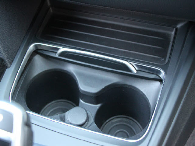 ���X�Ȃ�ł͂̔[�ԑO���������{�I��p�e�X�^�[�������I���o��ɂ��܂��Ă͂��C�y�ɂ��⍇���������B�[�Ԍ�̎Ԍ��E�_���E���E�h���X�A�b�v�Ȃǂ����Ђ��q�l���ʉ��i�ɂĂ��ē������Ē����܂��B������Ԋ����I