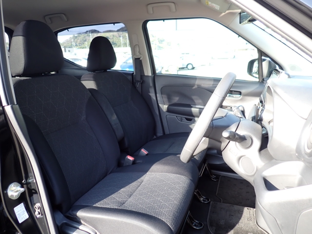 �t�����g�V�[�g�A��ԗǍD�ň��S�ł��B�傫�ȉ�����Ȃ����S�ł�