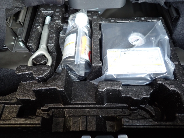 �p���N�C���L�b�g���t���Ă܂��B�������̎��̉��}���u�ɕK�v�ł��B