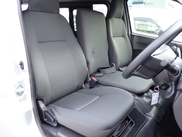 �^�]�Ȃ��傫�ȎC����Ȃ���ԗǍD�ł��B