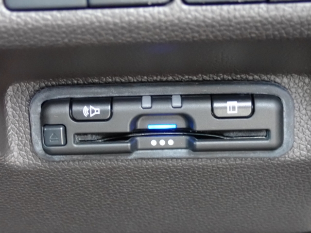 ETC���������Ă��܂��B�m���X�g�b�v�ŗ�������ʉ߂ł��܂��B���ꂵ�������ł���ˁB