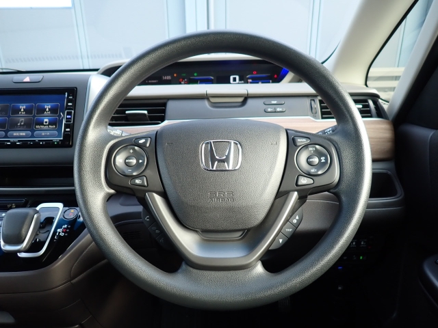 �X�e�A�����O�͂ƂĂ����ꂢ�ȏ�Ԃł���