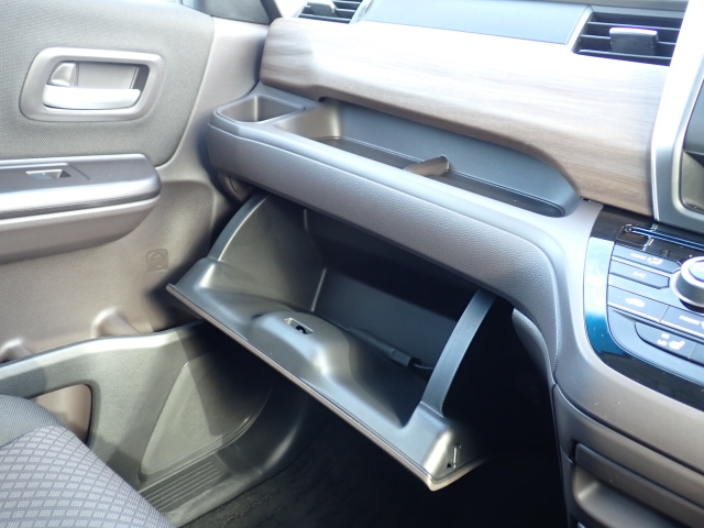 ���[�����Ղ�O���[�u�{�b�N�X�B