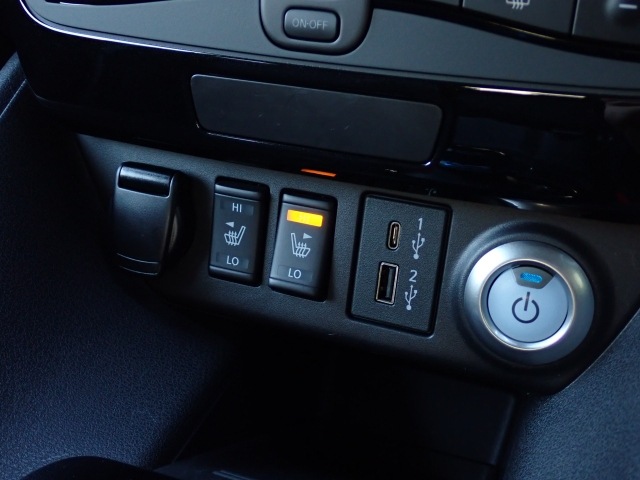 �^�]�ȁA����ȃV�[�g�q�[�^�[�t�B