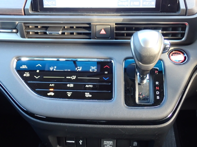 �V�t�g�ƃG�A�R���ł��B�I�[�g�G�A�R�������B���x�ݒ肪�o���āA�������K�ł���B