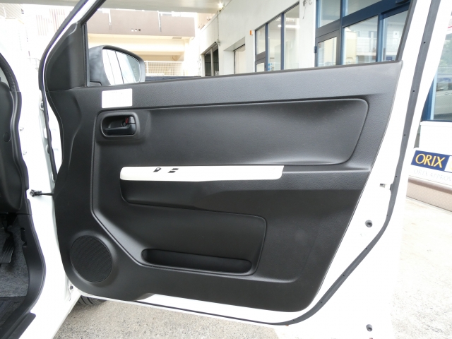 �t�����g�Ȃ̂݃p���[�E�B���h