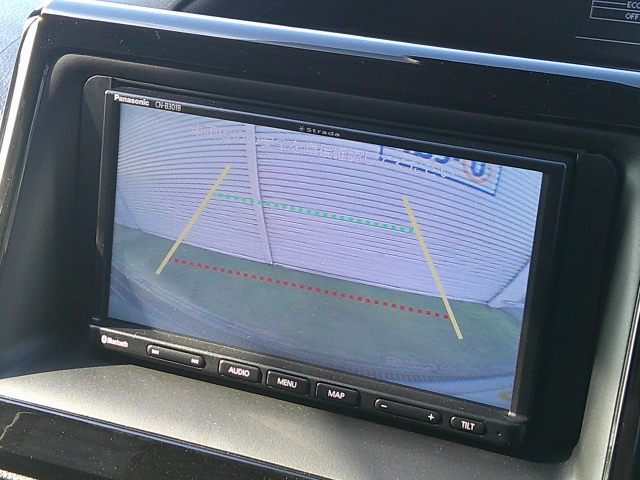 �o�b�N�J�������������Ă��܂��B�C�ɂȂ���̌��ʂ���Ԍɓ���ɂ��劈��I�^�]������ȏꏊ�ł���������T�|�[�g�I�S���������̃��j�^�[�ł��B�y�o�b�N�J�����z�t�̎Ԃ���1����ƃN�Z�ɂȂ�܂��B