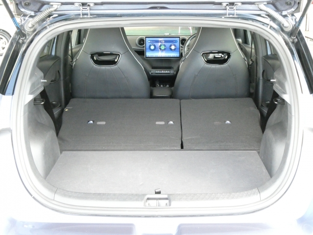 �V�[�g��|���΃��Q�b�W�X�y�[�X������ɍL���Ȃ�܂�