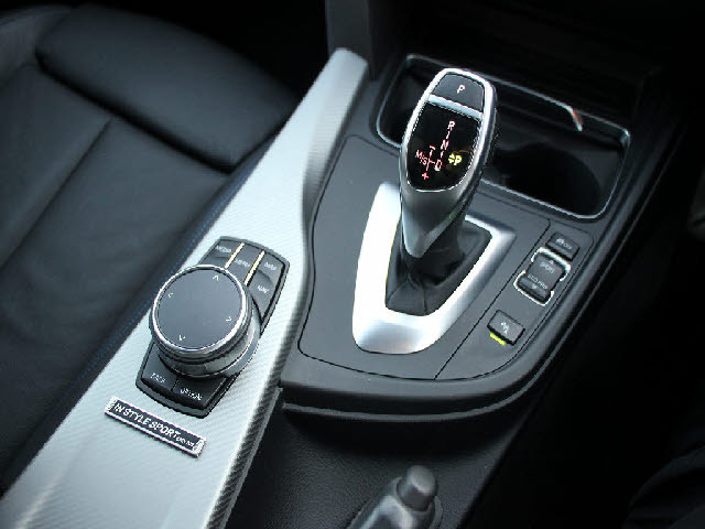 �S�ԓX���ɂēW�����I���z��������Ό��Ԋm�F���\�ł��B���C�y�ɂ��z�����������܂��B���X�^�b�t���ׂ��������������Ē����܂��̂ŗA���Ԃɂ��s����������ł����S�ł��B