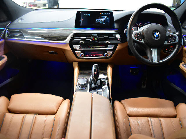 �f�ڈȊO�̉摜�����X�g�o�ɂđ������J���ł��I�����X��������ł����S���čw�����Ă���������悤�ו��܂Ōf�ڂ��Ă���܂��B���X�Ȃ�ł̗͂ǎ��Ȓ��ÎԂ݂̂�̔����Ă���܂��B