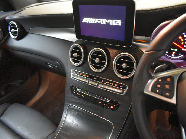 ���X�Ȃ�ł͂̔[�ԑO���������{�I��p�e�X�^�[�������I���o��ɂ��܂��Ă͂��C�y�ɂ��⍇���������B�[�Ԍ�̎Ԍ��E�_���E���E�h���X�A�b�v�Ȃǂ����Ђ��q�l���ʉ��i�ɂĂ��ē������Ē����܂��B������Ԋ����I