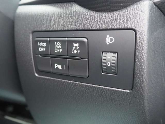 �X�}�[�g�V�e�B�u���[�L�T�|�[�g��딭�i�}