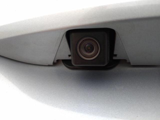 �o�b�N���j�^�[�{�́I