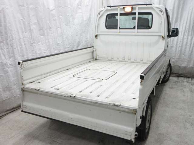 �ԗ����Ɏ��ɂ́A���q�l���ڂ������b����