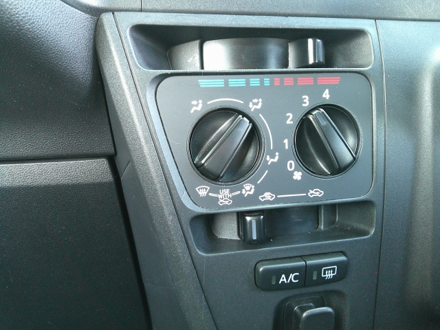 �_�C�������񂷂����ŉ��x���߂��o����}�j���A���G�A�R���t���ł��B