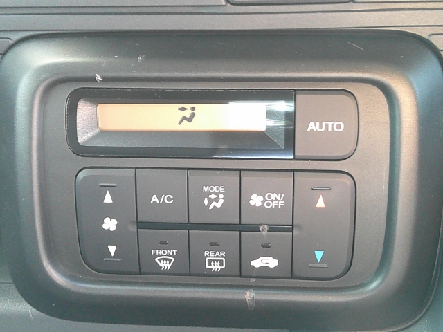 �I�[�g�G�A�R���Ŏ����D�݂̎�����f�����ݒ�o���܂��B���K�Ȏ����ŁA���K�ȉ^�]�����y���݉�������