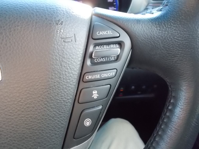 �A�_�v�e�B�u�N���[�Y�R���g���[���t���I