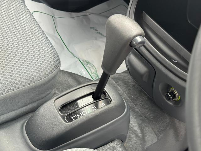 �ԗ��̏ڍׂ��Ԃɕt���܂��Ă̓X�^�b�t�܂ł��C�y�ɂ��₢���킹���������B