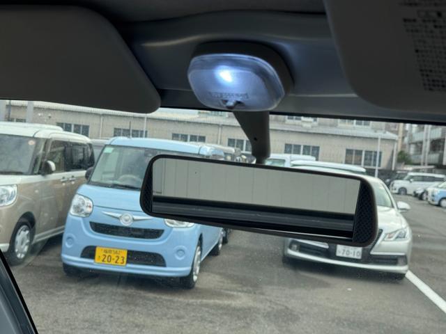 �ԗ��̏ڍׂ��Ԃɕt���܂��Ă̓X�^�b�t�܂ł��C�y�ɂ��₢���킹���������B