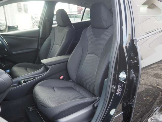 �V�[�g�Ƀ_���[�W��򉻂͏��Ȃ��A�ǍD�ȃR