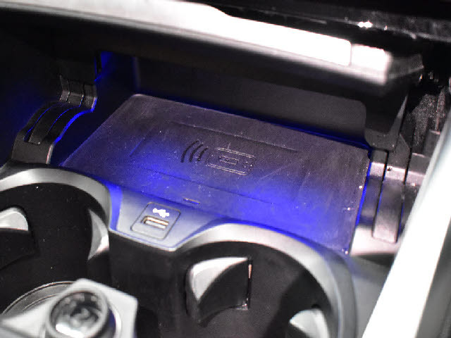 ���X�Ȃ�ł͂̔[�ԑO���������{�I��p�e�X�^�[�������I���o��ɂ��܂��Ă͂��C�y�ɂ��⍇���������B�[�Ԍ�̎Ԍ��E�_���E����E�h���X�A�b�v�Ȃǂ����Ђ��q�l���ʉ��i�ɂĂ��ē������Ē����܂��B������Ԋ����I