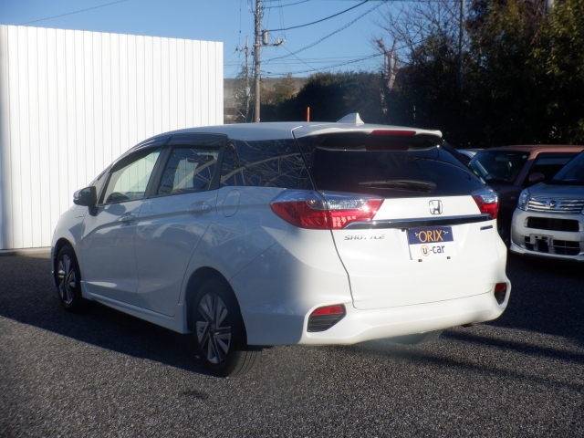 AIS����F���X�ł̓g���^�E�z���_�E�j�b�T���E�}�c�_�E�X�o�����[�J�[�n�̒��ÎԎ��Ɖ�Ђƕ��В�g��Ђ�6�Ђœ��ꂳ�ꂽ�u�]����v�u������v�ɑ���A�����Ɍ����]�������M���̂����鍸��