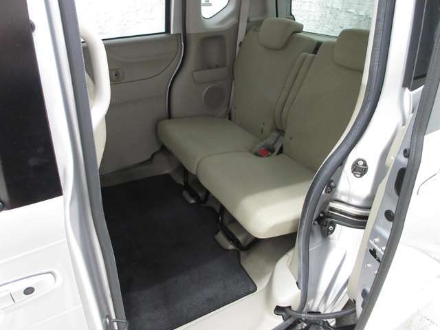 ���X�͕�d�ƐM�������b�g�[�ɂ��q�l�Ɋ��