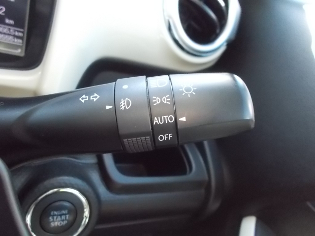 �g���l�������ɂ���ƕ֗��ȃI�[�g���C�g�B