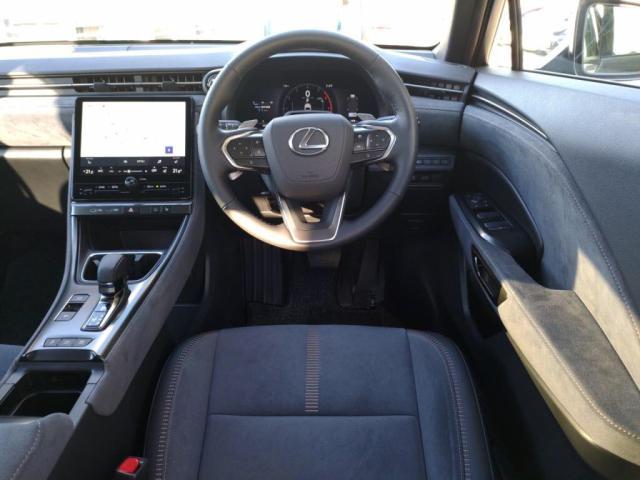 ���[�t�����������炵�������������ăi�r���j�^�[�����₷���ʒu�ŉ^�]�A�i�r�Ƃ����삵�₷���ł���I